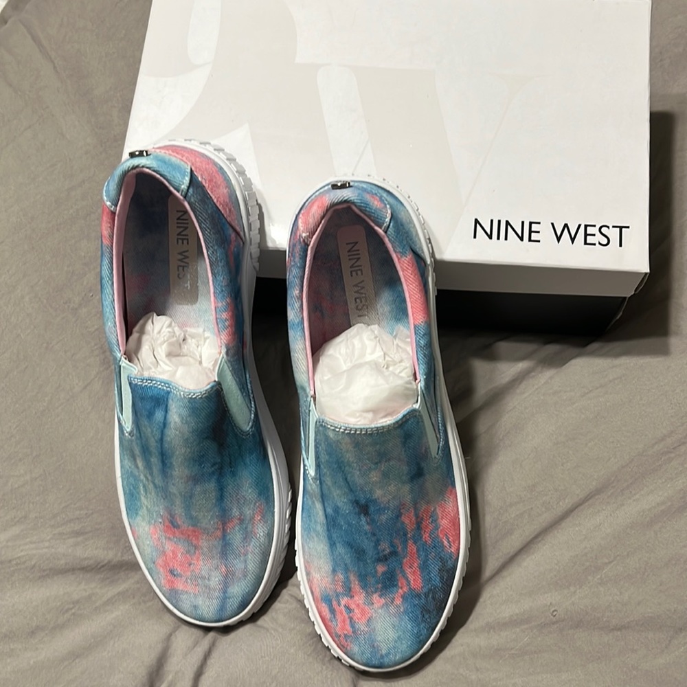 Nine West Sneakers